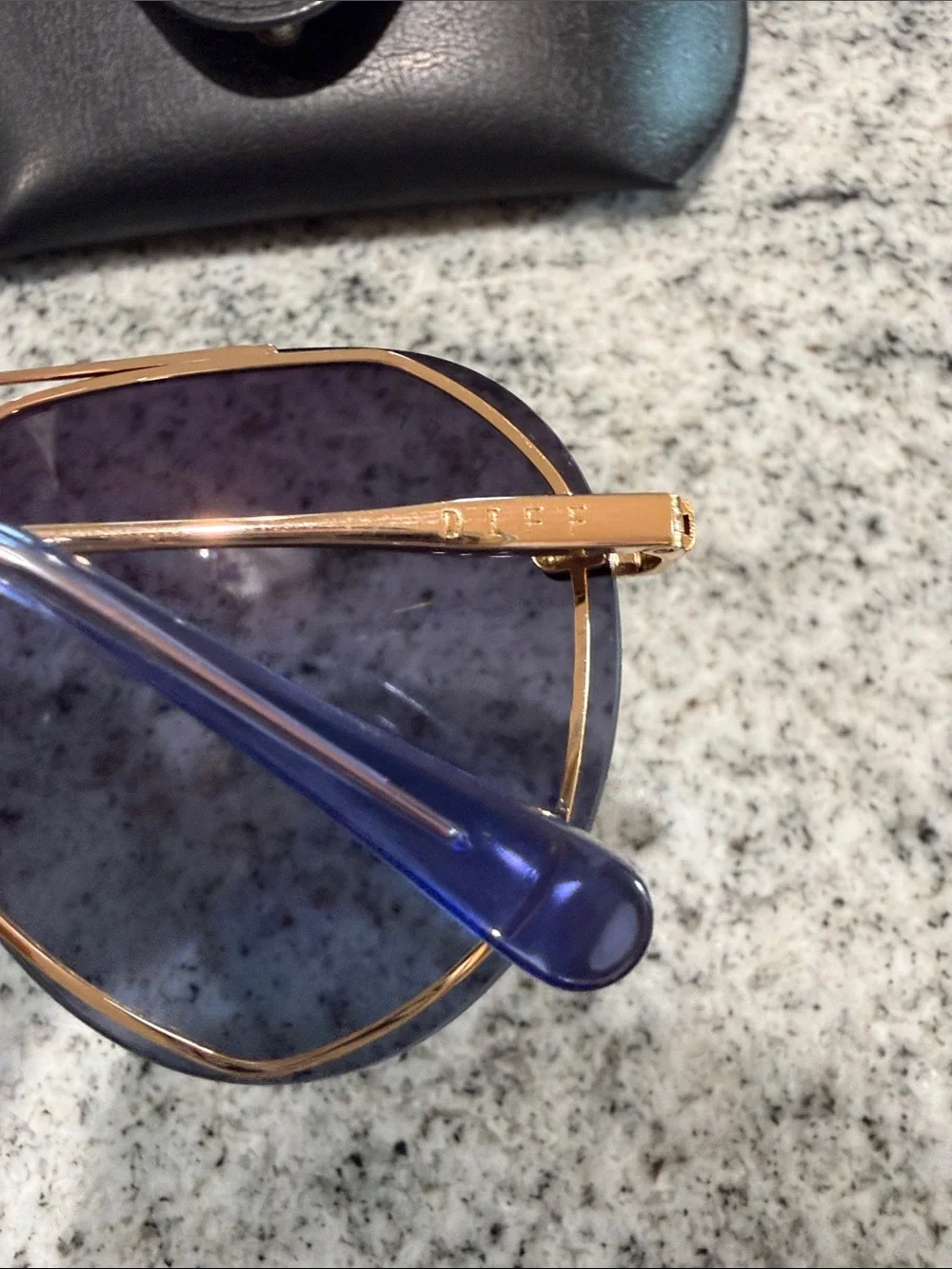 Diff Eyewear Lenox Sunglasses in blue and gold
